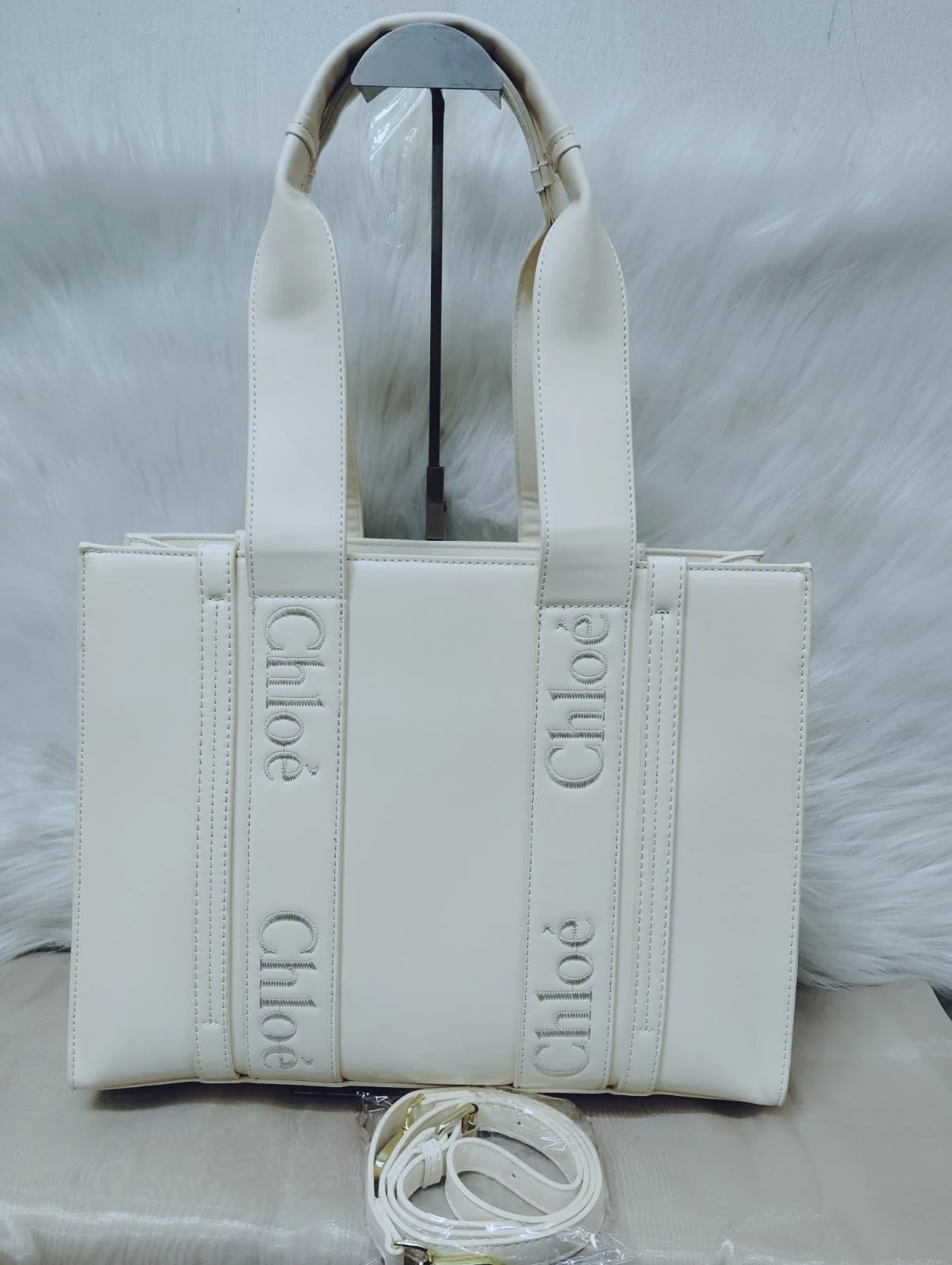 CHL Tan Calfskin Woody Leather Tote Bag(Chl Tan Calfskin Woody Leather Tote Bag) 9 CHL Tan Calfskin Woody Leather Tote Bag(Chl Tan Calfskin Woody Leather Tote Bag) - Image 7