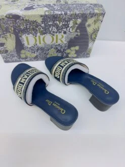 𝐂.𝐃 Dway Embroidered Logo Semi Heel Sandals(𝐂 𝐃 Dway Embroidered Logo Semi Heel Sandals) -Best Household Items product name 3988403