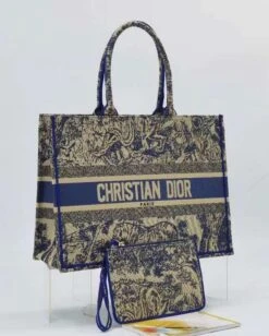 C.D Small Tiger Tote Bag(C D Small Tiger Tote Bag 41cm) 23 C.D Small Tiger Tote Bag(C D Small Tiger Tote Bag 41cm) -Best Household Items product name 4127531