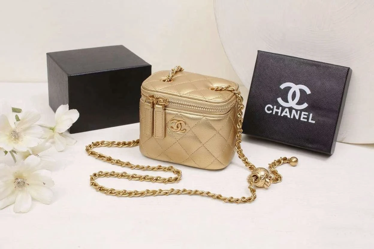 CH Mini Leather Vanity Bag(Ch Mini Leather Vanity Bag) 7 CH Mini Leather Vanity Bag(Ch Mini Leather Vanity Bag) - Image 5