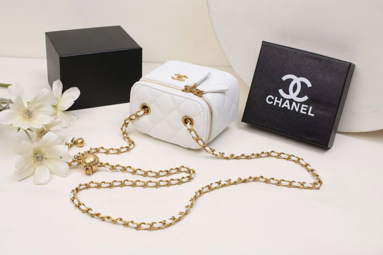 CH Mini Leather Vanity Bag(Ch Mini Leather Vanity Bag) 11 CH Mini Leather Vanity Bag(Ch Mini Leather Vanity Bag) - Image 9