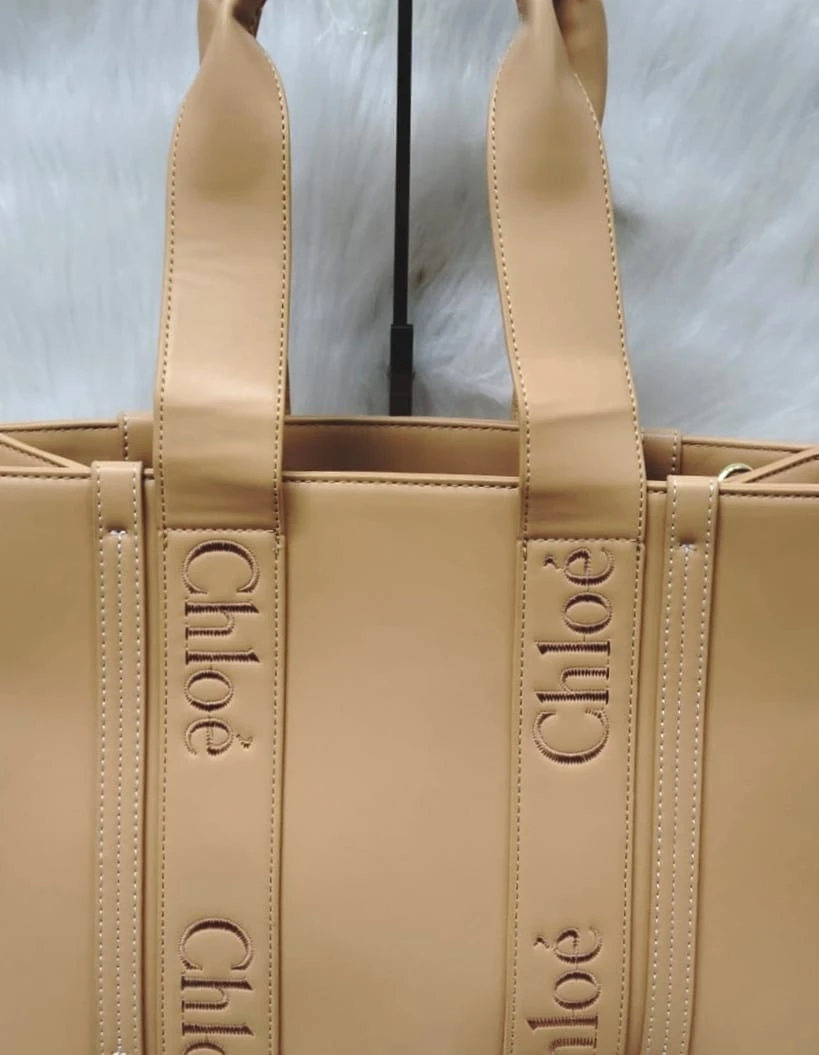CHL Tan Calfskin Woody Leather Tote Bag(Chl Tan Calfskin Woody Leather Tote Bag) 4 CHL Tan Calfskin Woody Leather Tote Bag(Chl Tan Calfskin Woody Leather Tote Bag) - Image 2
